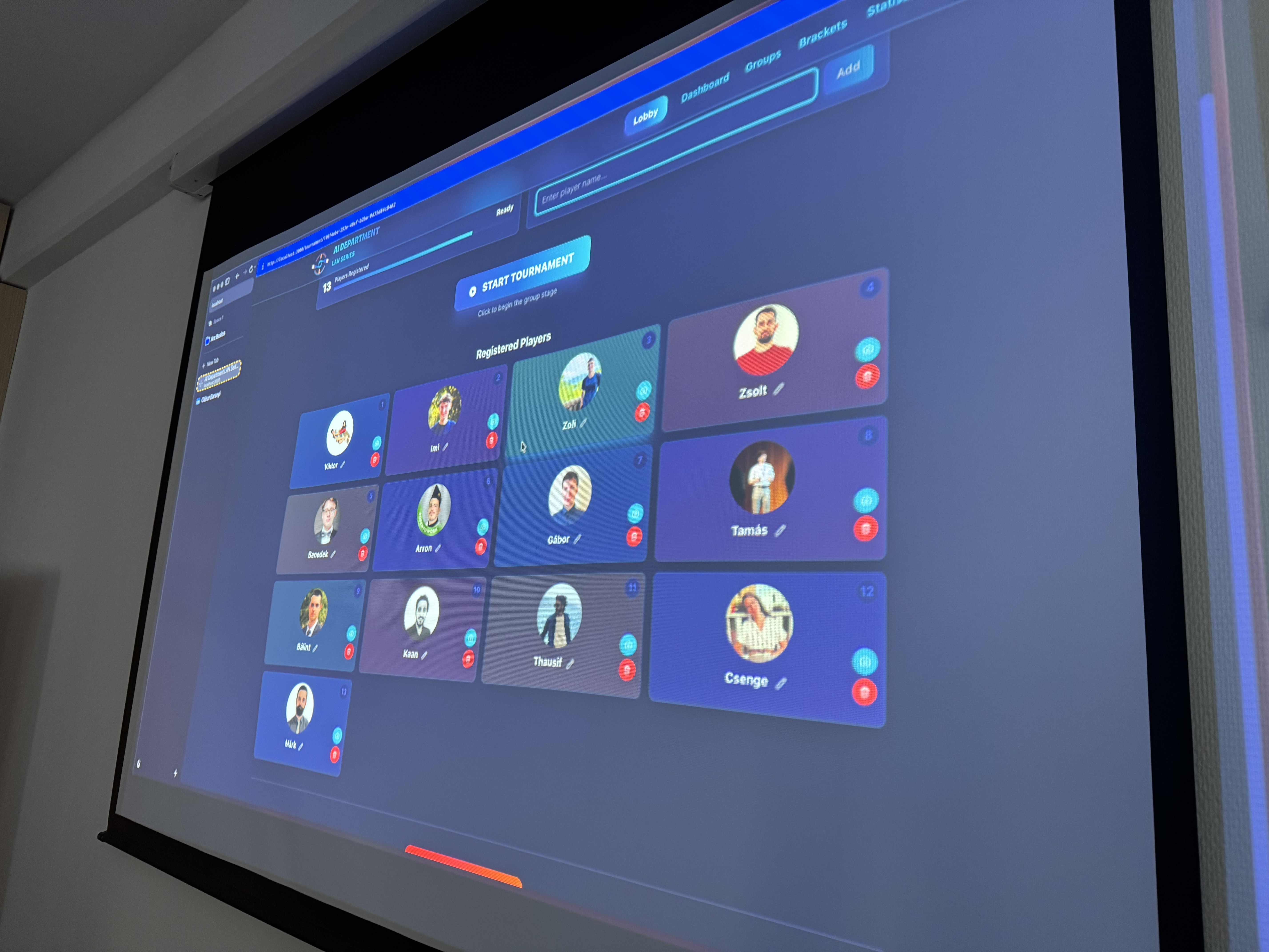 Tournament manager running live during the event